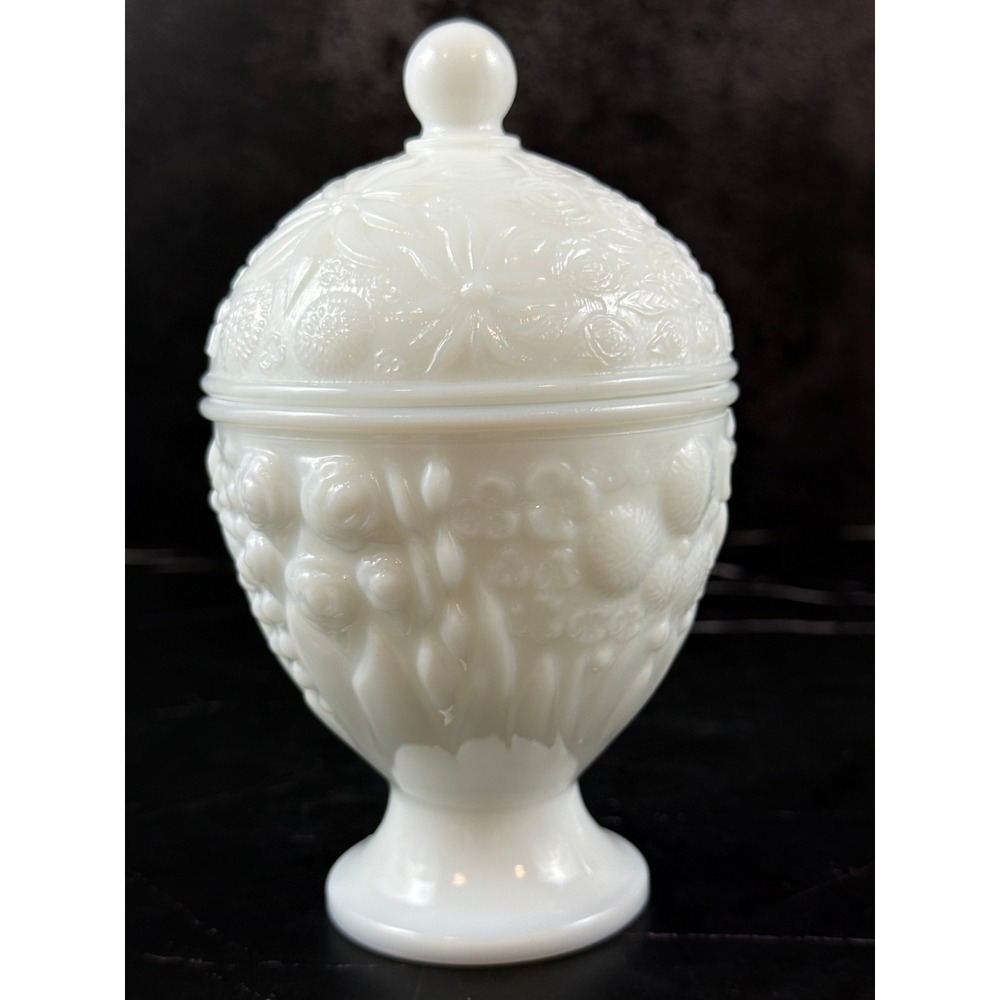 VTG 1960s Avon White Milk Glass Lidded Egg Pedestal Candy Dish 6in MINT! - Picture 2 of 10